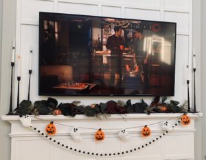 halloween mantle